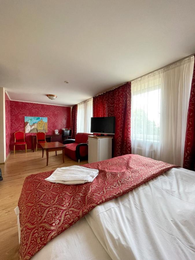 Taurage Hotel المظهر الخارجي الصورة