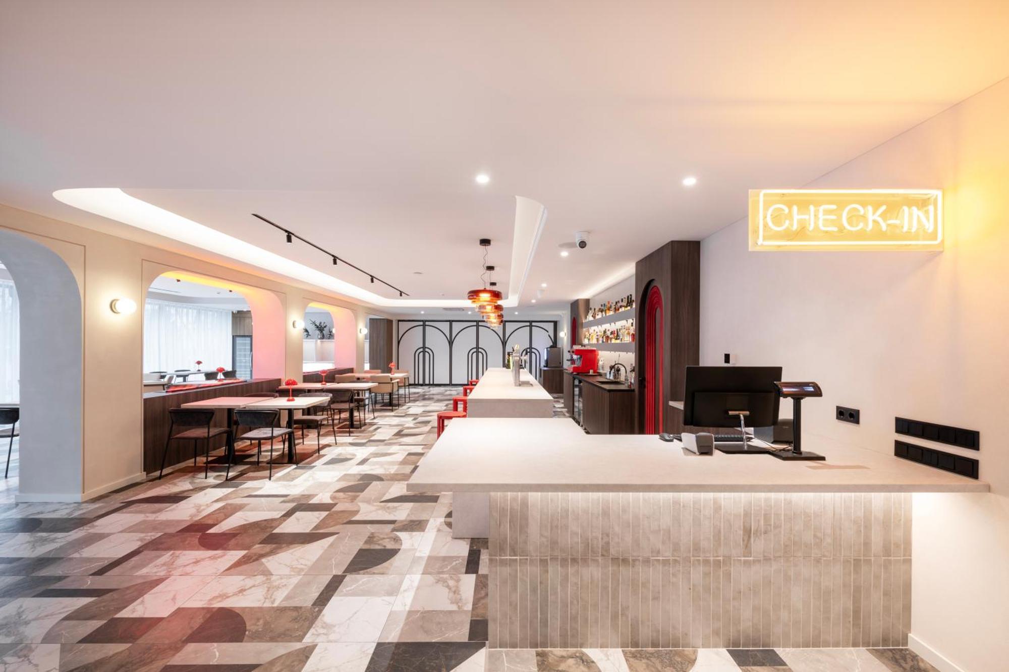 Taurage Hotel المظهر الخارجي الصورة